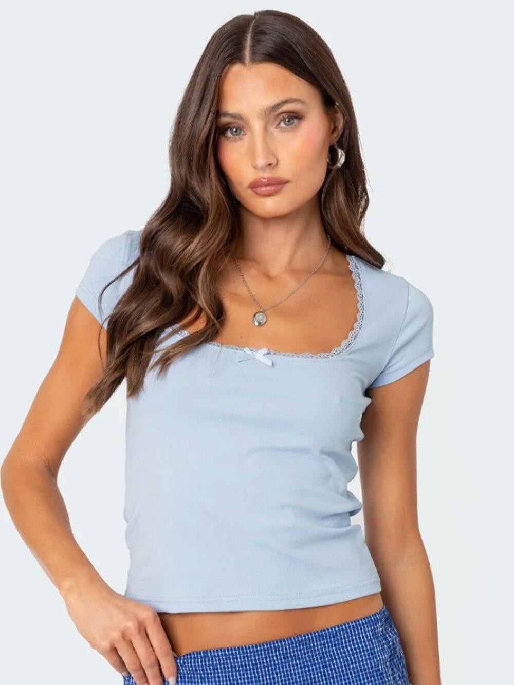 Edikted Priscilla Lace Trim T Shirt Light Blue Small